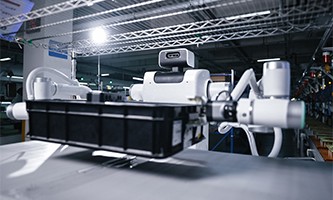 初代样机完成<br/>落地产线验证调试